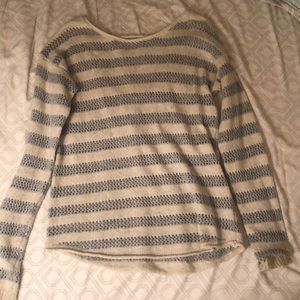 cream&grey striped sweater